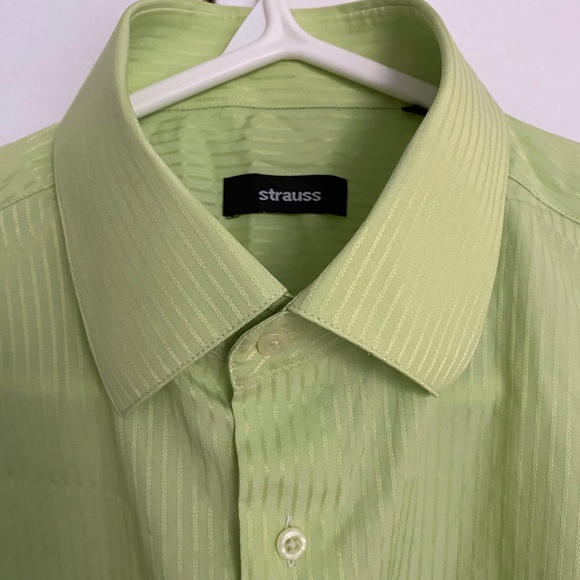 Strauss Long Sleeve Button Down Dress Shirt Size L - Picture 2 of 16
